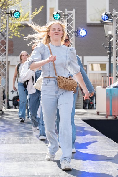 Modeshow 094_.jpg